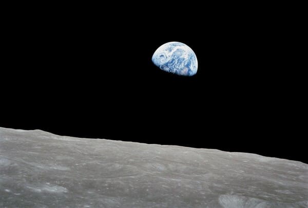 Efeito Perspectiva ao Ver nosso Planeta Azul